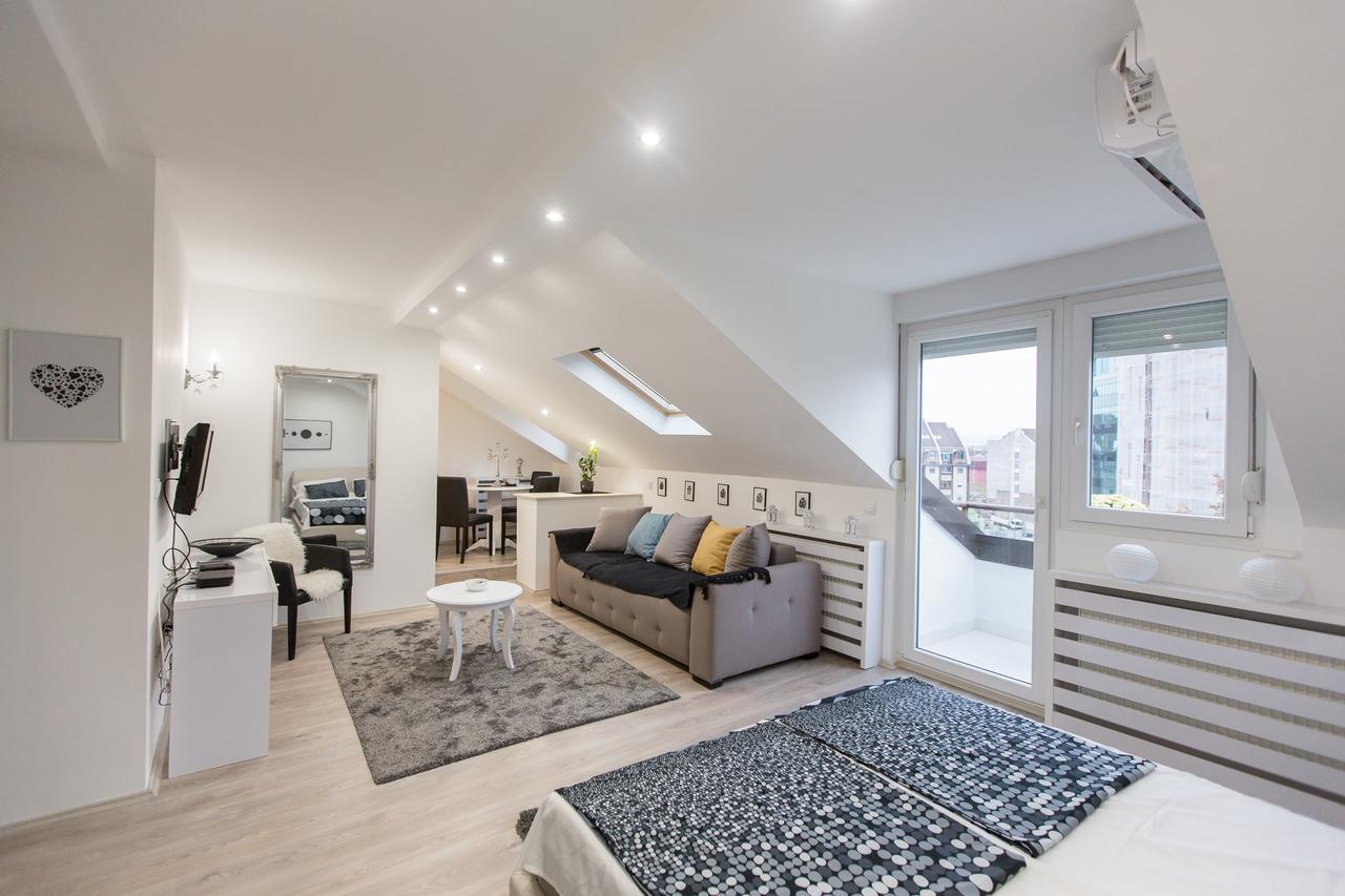 Stan Na Dan Angel Lejlighed Novi Sad Eksteriør billede