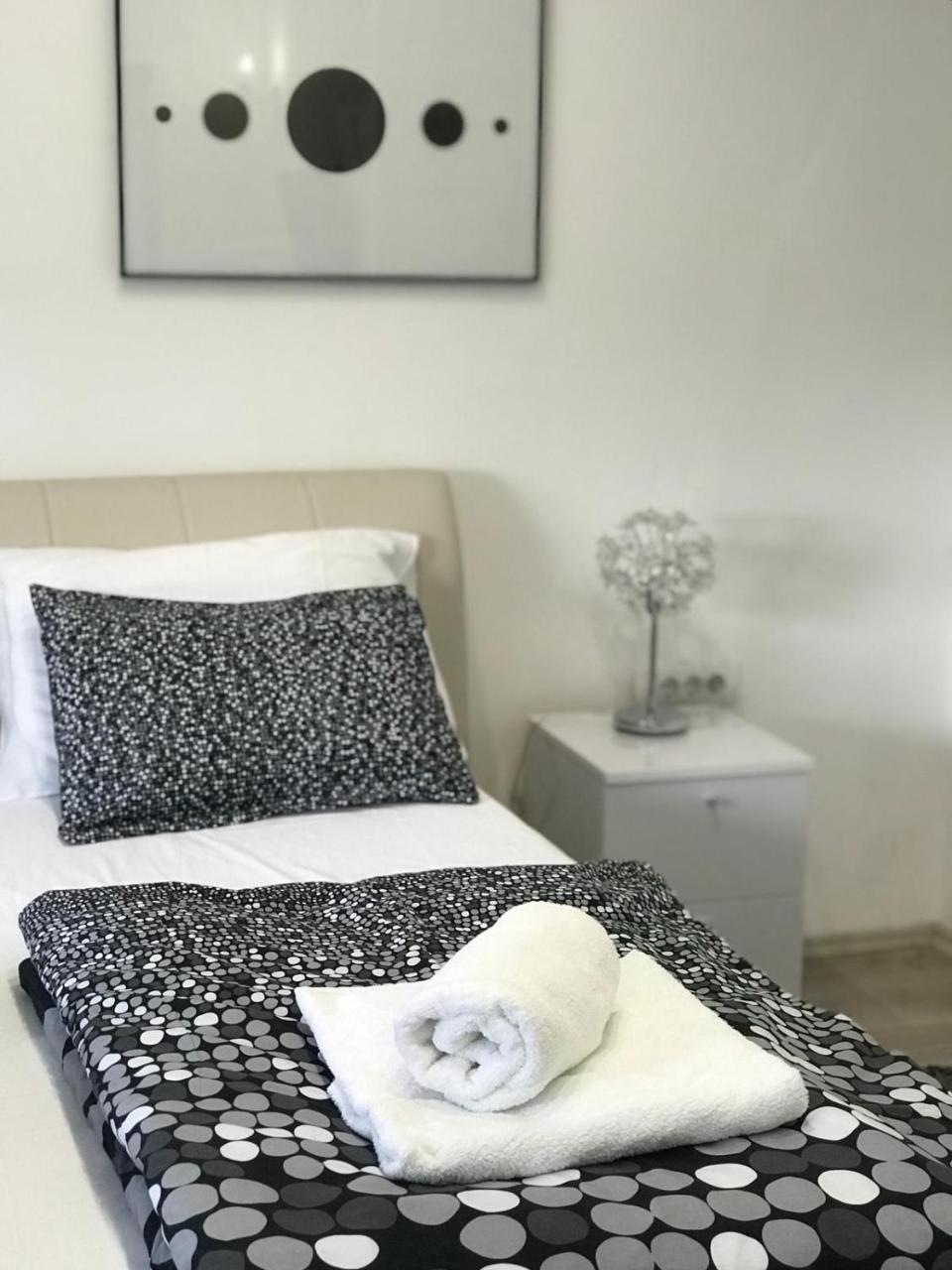 Stan Na Dan Angel Lejlighed Novi Sad Eksteriør billede